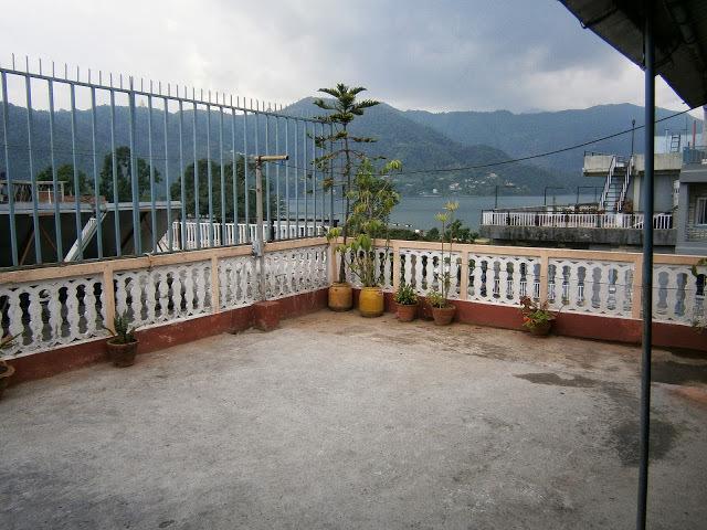 Hotel Lake House Pokhara Exterior foto