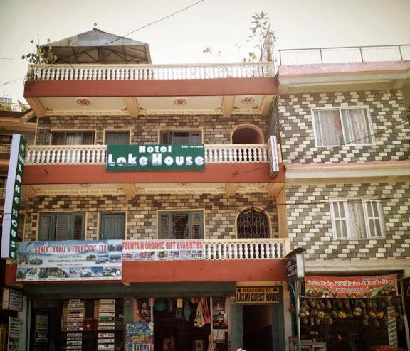 Hotel Lake House Pokhara Exterior foto